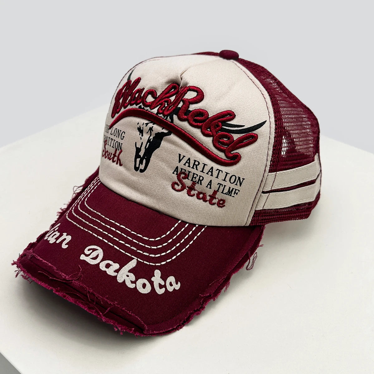 New Unisex Mesh Letter Embroidery Baseball Hats Sunshade American Style Breathable Trucker Cap Versatile Personal Fashion Street