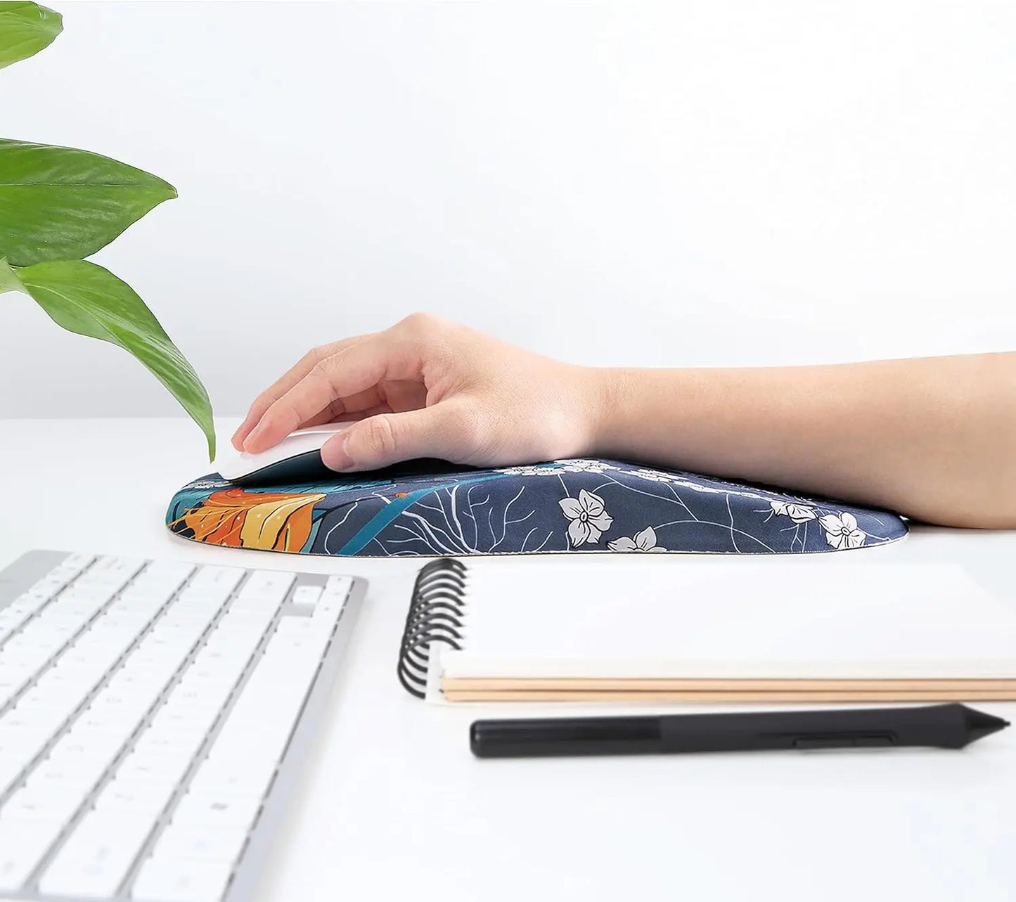 Entire Memory Foam Mouse Pad, Pain Relief Mouse Pad with Wrist Rest, Ergonomic Mouse Pad Wrist Support for Office & Home