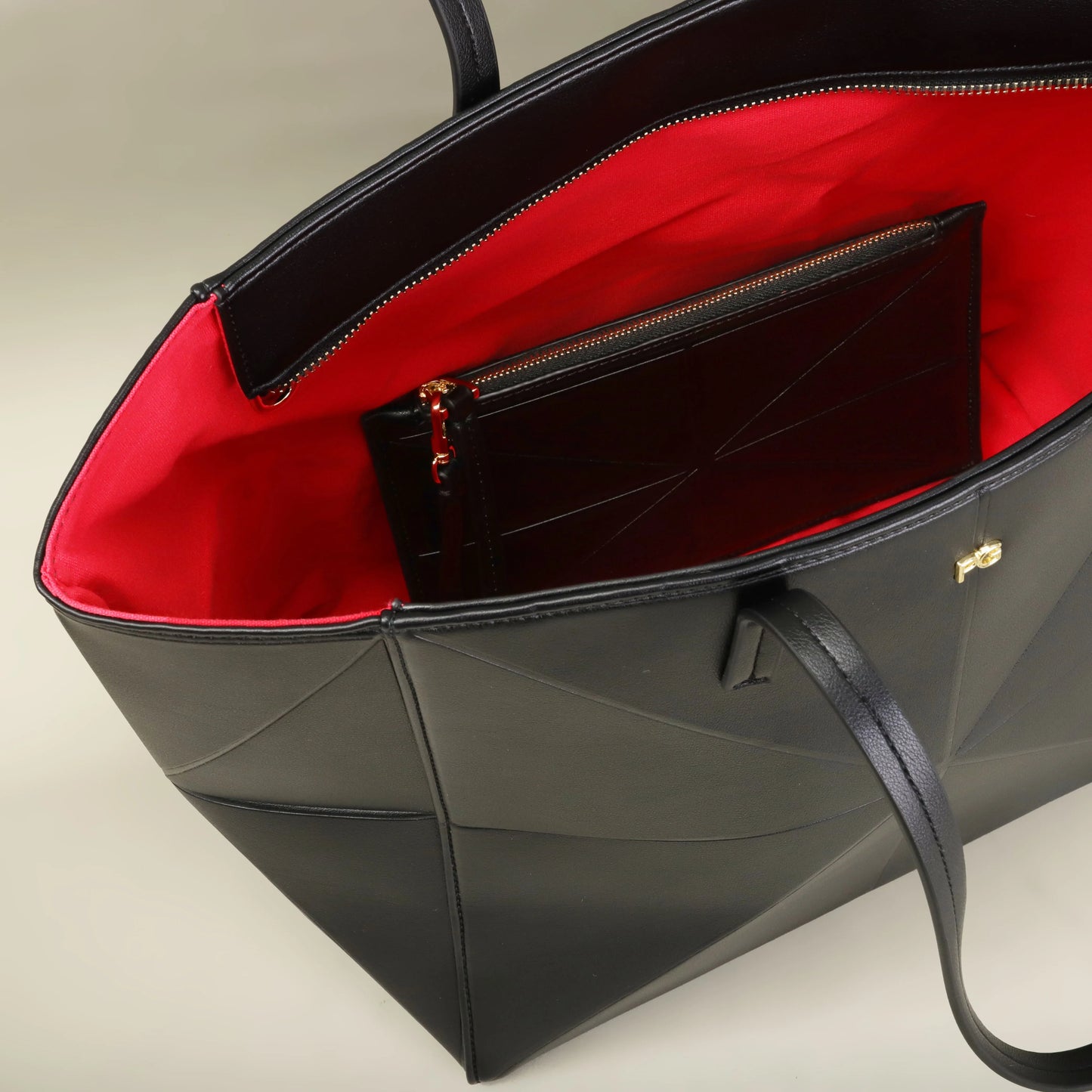 PG Cross shoulder bag classic, simple fashion, foldable design, women's handbag