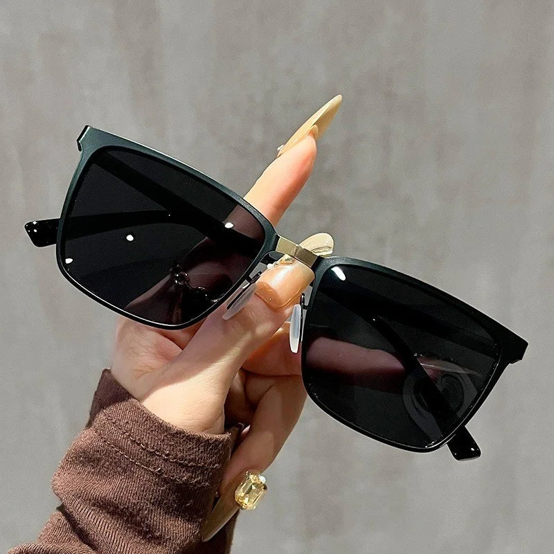 2PCS Fashion Photochromic Polarized Sunglasses for Men and Women Anti Glare Driving Sun Glasses Change Color Fishing Eyewear