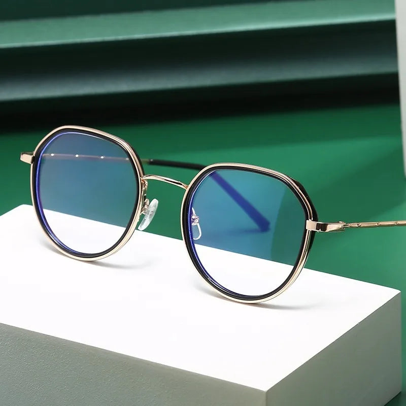 Anti-radiation Glasses for Women Student Glasses Anti-blue Light Computer Glasses Replaceable Lenses Lightweight Design Eyewear