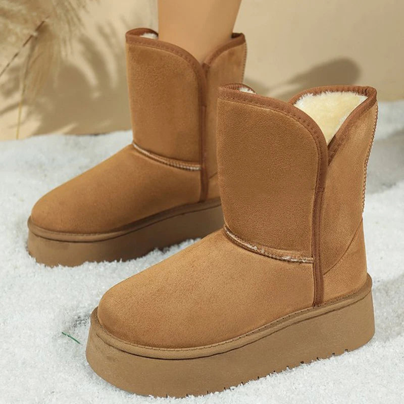 Korean Short Plush Warm Snow Boots Women 2025 Winter Slip On Faux Suede Snow Boots for Woman Non Slip Platform Booties Female
