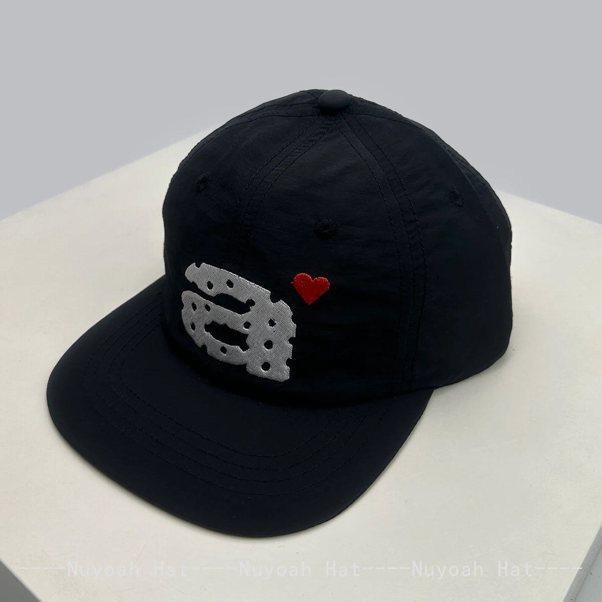 New Men Women Korean Embroidered a Letter Love Baseball Hats Sunshade Flat Eave Personal Quick-dry Peaked Caps Versatile Casual