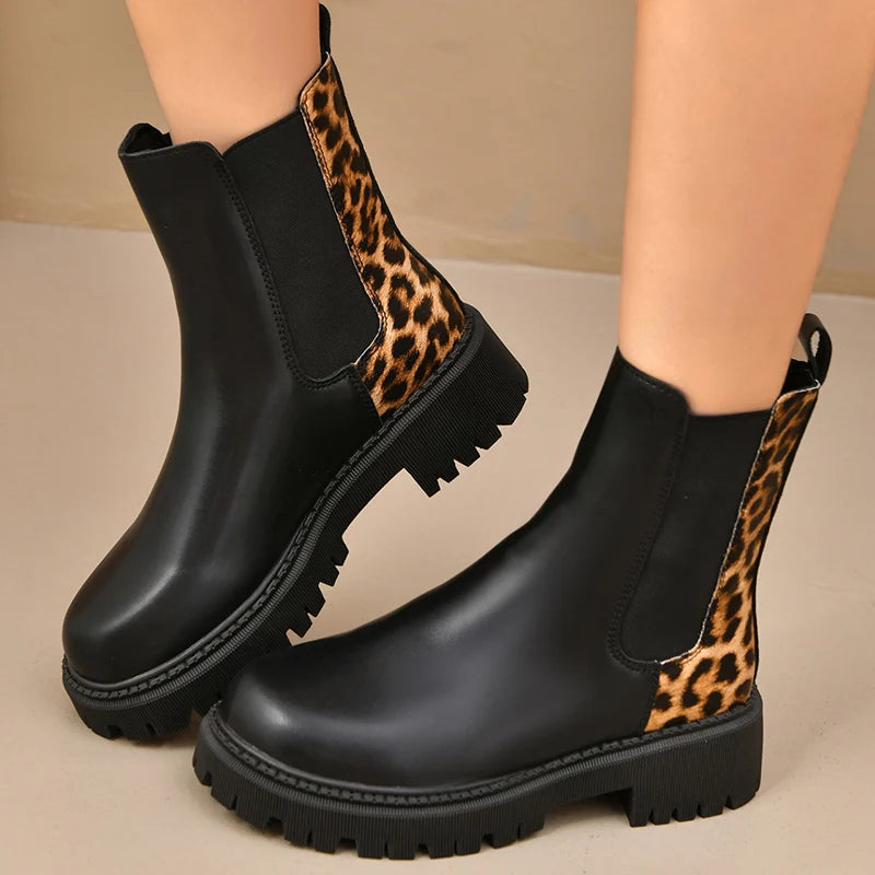 Fashion Leopard Print Platform Chelsea Boots Women Slip On Plus Size Thick Sole Ankle Boots Woman Pu Leather Short Booties Mujer