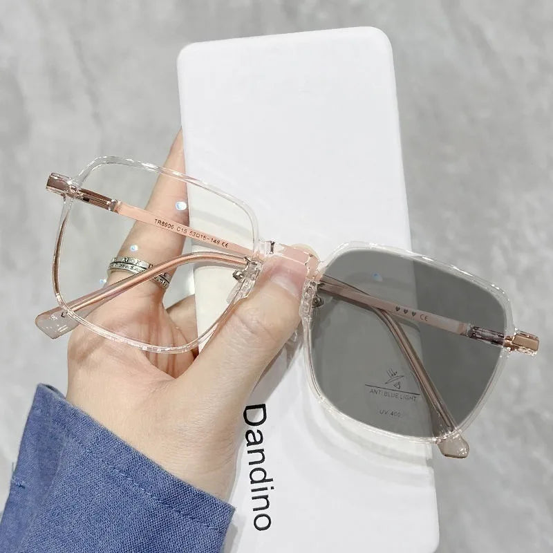 3 in 1 Photochromic Reading Glasses Progressive Multifocal Graded Glasses +1.0 To +4.0 for Women Men Anti-UV Shades