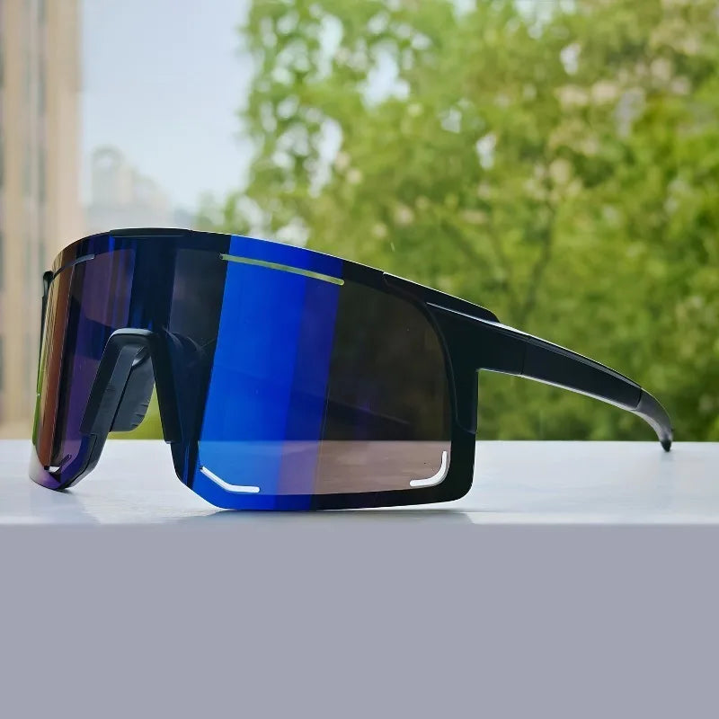 Unisex Fashion Glasses - Stylish Gradient Lenses, Durable PC Frame, Comfortable and Lightweight