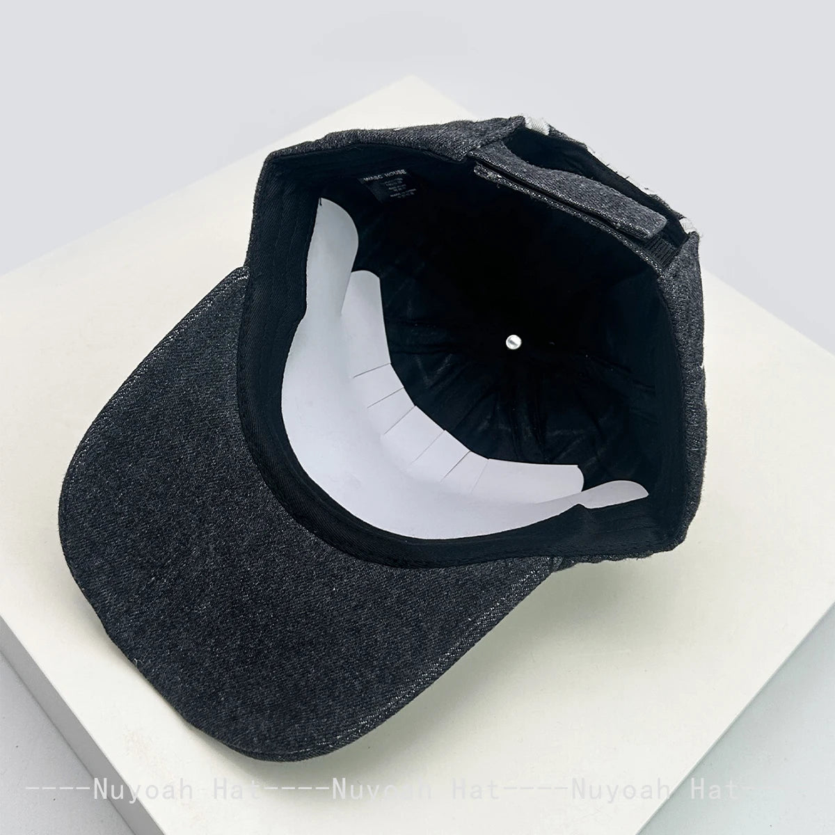 New Unisex Hip Hop Letter Flame Flag Baseball Hats Sunshade Personal Versatile Color Block Peaked Caps Niche Fashion Retro ins