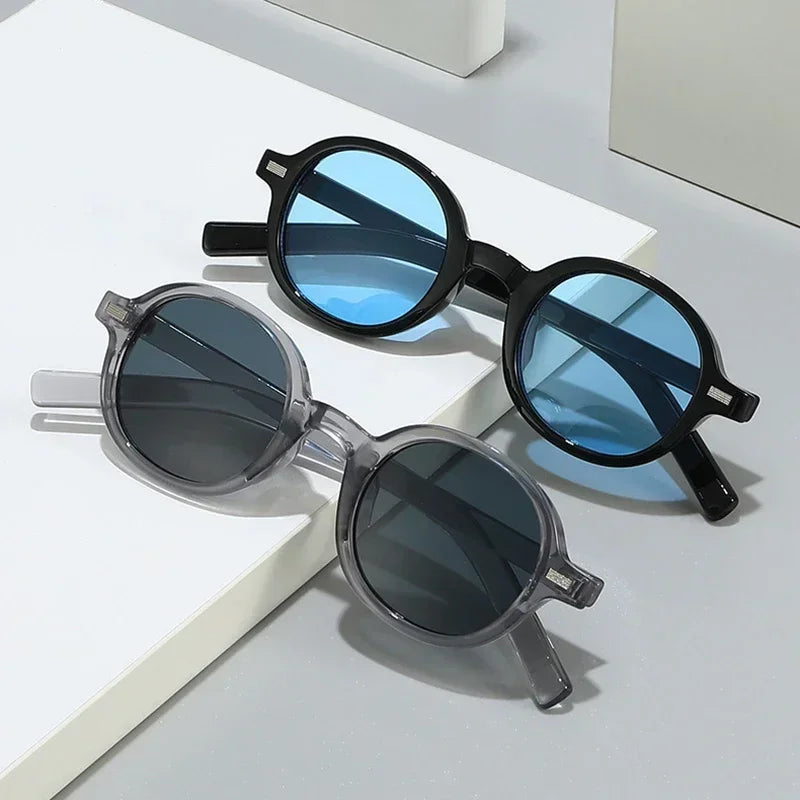 JNPCXI New Round Sunglasses Women Fashion Clear Ocean Blue Pink Gradient Lens Shades UV400 Men Retro Punk Rivets Sun Glasses