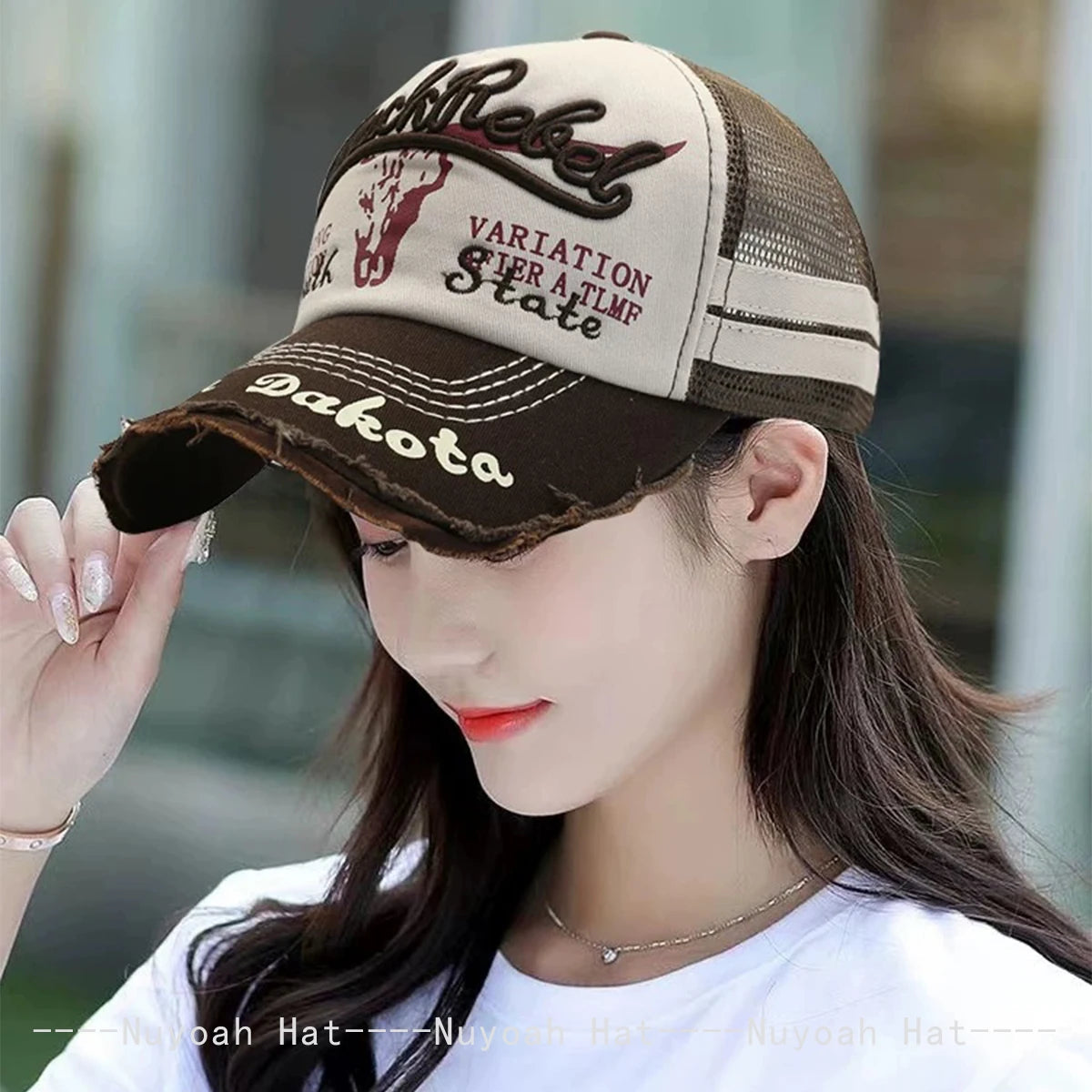 New Unisex Mesh Letter Embroidery Baseball Hats Sunshade American Style Breathable Trucker Cap Versatile Personal Fashion Street