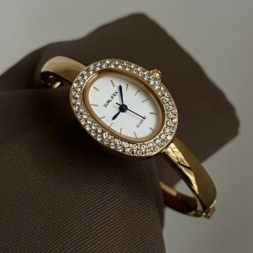Dropshipping Famous Brand Watches Women Diamond Encrusted Oval Dial Quartz Watch Luxury Gifts Bracelet Wristwatch Reloj Mujer
