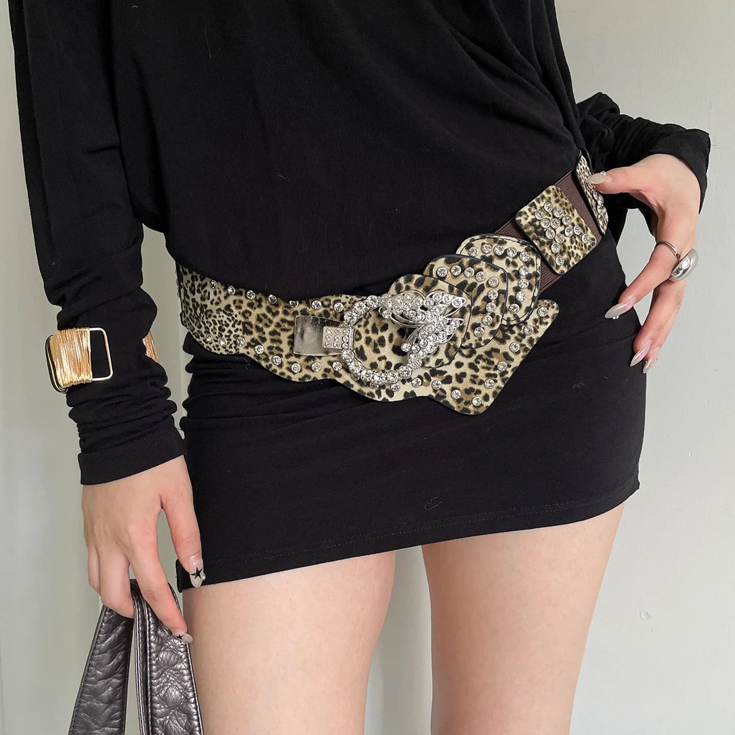 Retro American Y2K Millennium Style Rivet Belt For Women Wide Version Of The Hipster Belt With A Sense Of Design In Brown