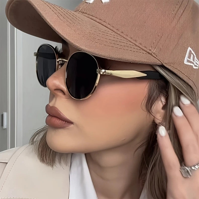 1pc Women Men's Oval Shape Frame Fashion Glasses Stylish PC Lenses for Casual Attire