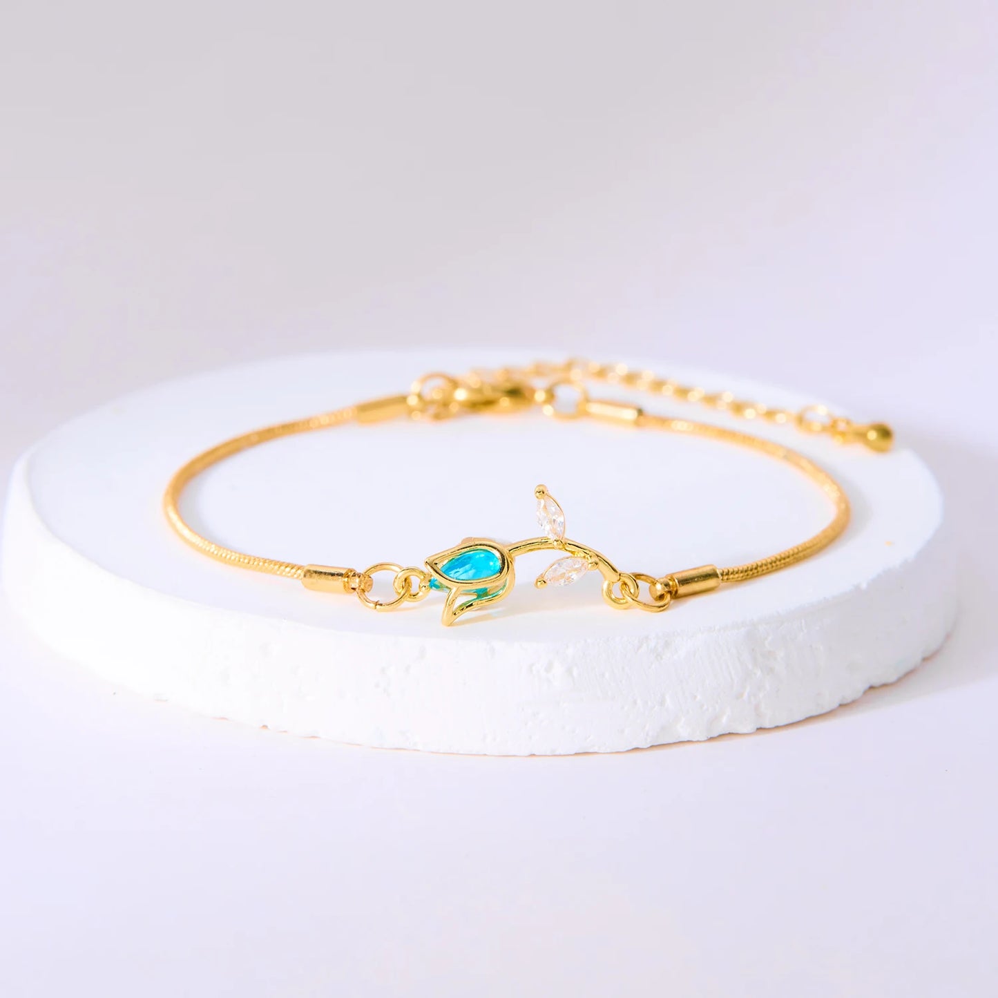 Light Luxury Zircon Tulip Flower Clavicle Chain Necklace for Women Elegant Brass Pendant  Bracelet Fashion Party Jewelry Gift