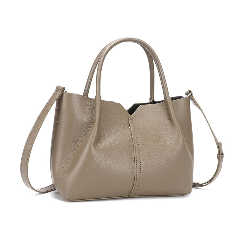Winter New High-quality Cowhide Niche Design Crossbody Handbag Versatile Fashion Light Luxury Shoulder Bag Commuting Women's Bag