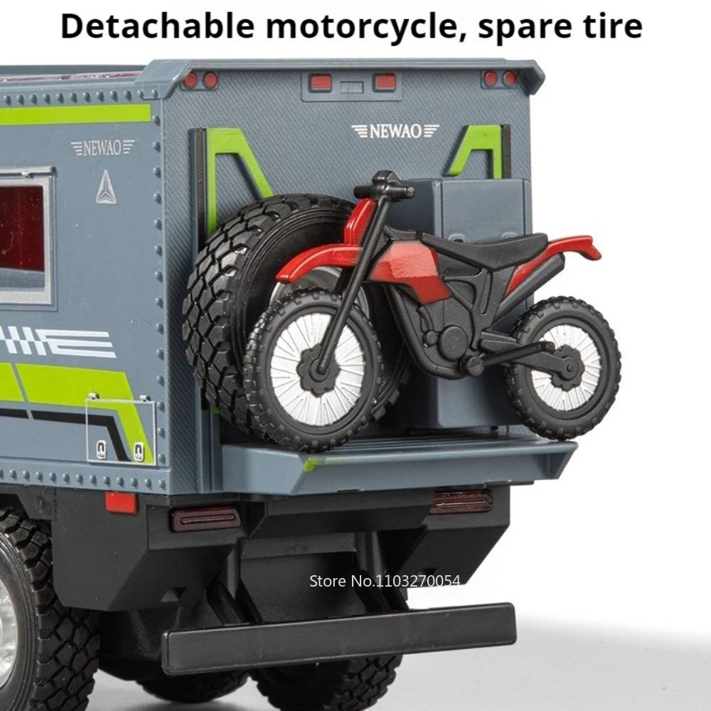 1:18 NOMADISM Alloy Diecast Travel RV Model Toys Car Doors Opened with Sound Light Wheel Sliding Vehices Boy Collecting Hobbies
