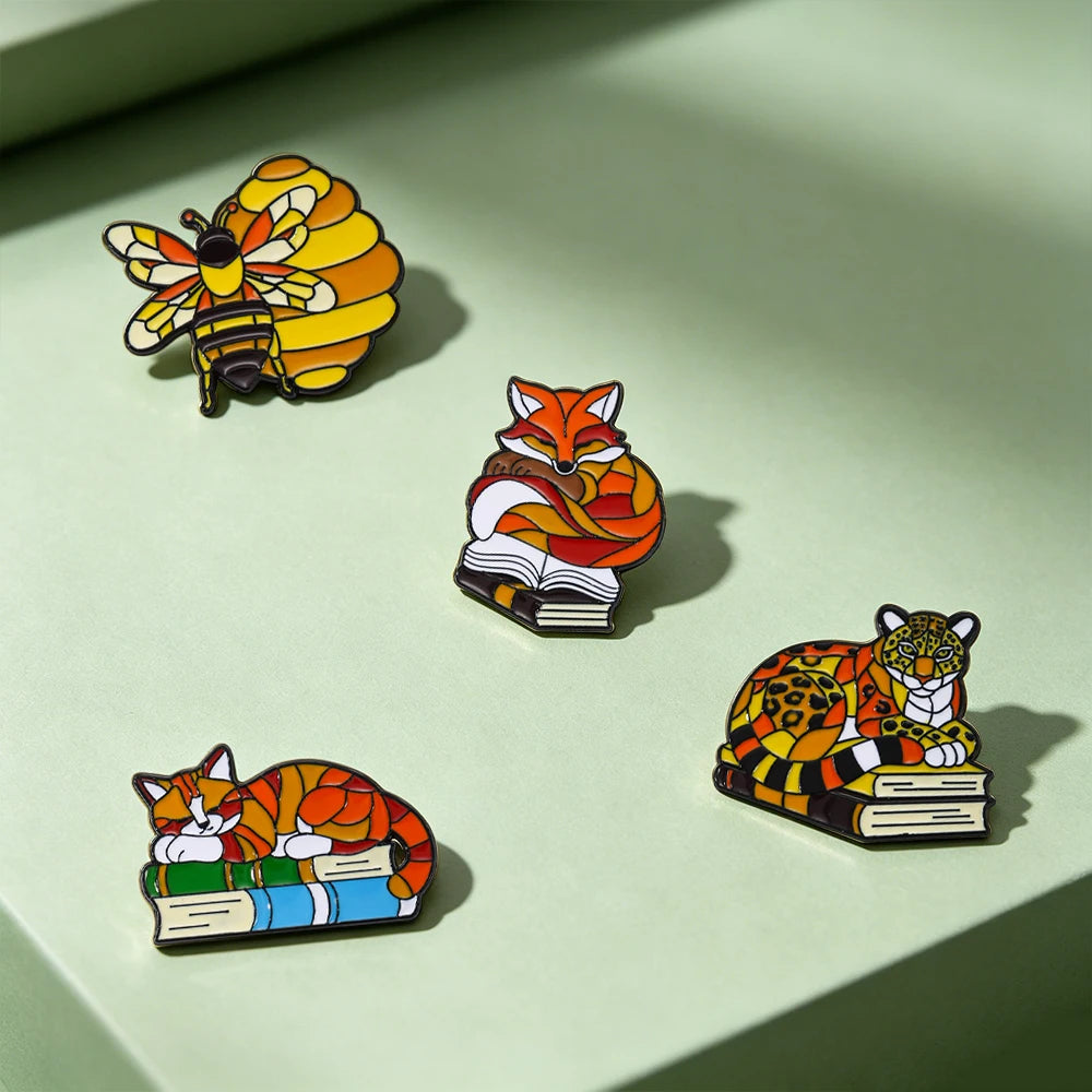 4 PCS Colorful Fox Enamel Pins Cute Cartoon Glass Style Brooches for Backpacks Animal Lapel Badges for Fox Lovers & Bookish Gift