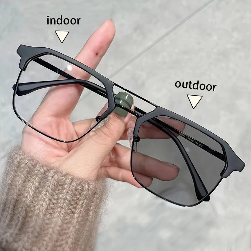 2 Pairs of Ladies' Fashionable Business Style Outdoor Photochromic Fashion Glasses Casual Sunshade Accessories