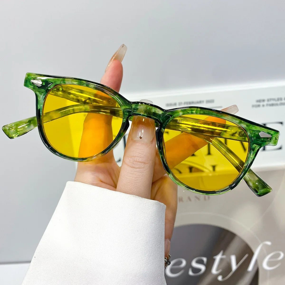 JNPCXI New Fashion Square Rivets Women Candy Color Green Yellow Shades UV400 Sunglasses Retro Men Clear Lens Frame