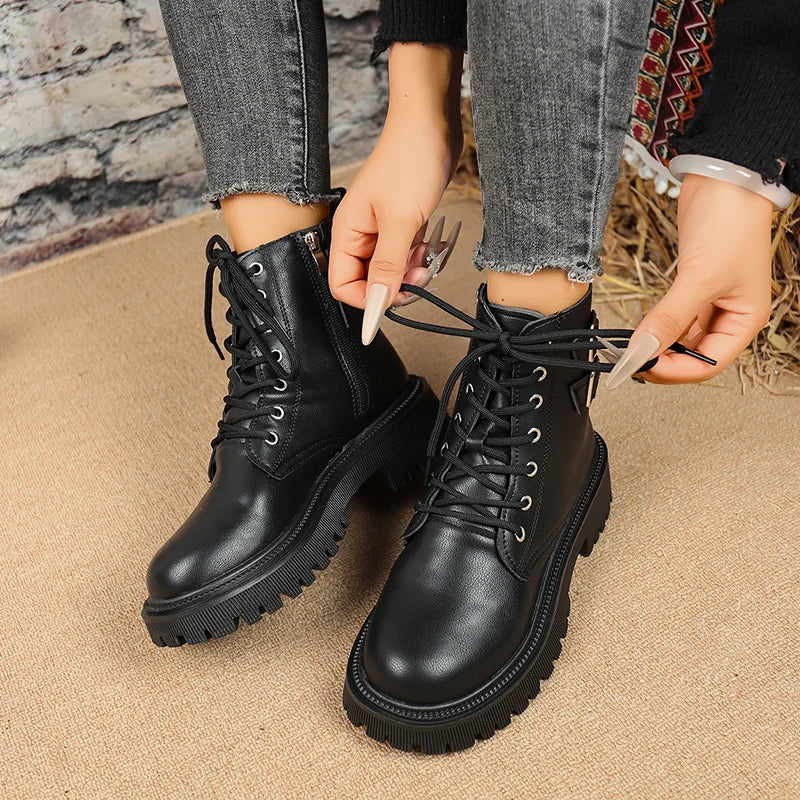 Metal Buckle Platform Motorcycle Boots Woman Plus Size 42 Black Pu Leather Ankle Boots Woman Thick Sole Lace Up Short Booties