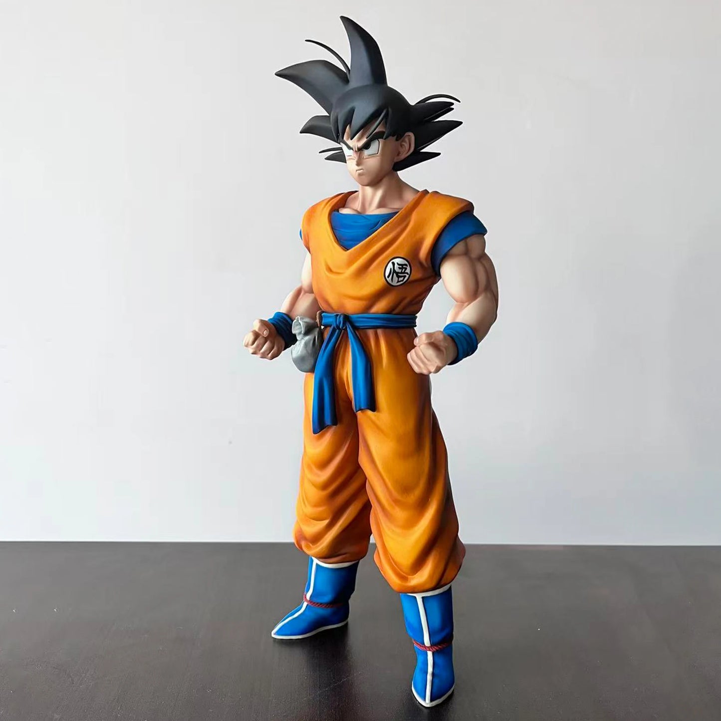 YJ Statue Dragon Ball Z Son Goku Figure Senzu Beans Super Saiyan Goku Action Figure 32cm/12.6inch Collection Model Toy Gift