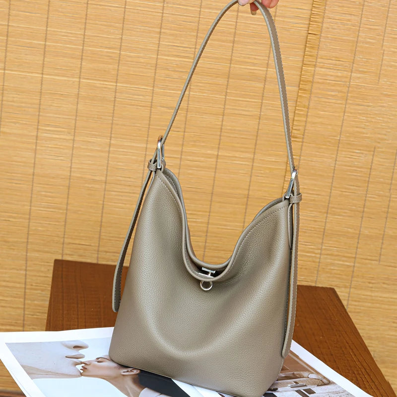 Women's Cowhide Genuine Leather Tote Bag, Fashion Large Capacity Shoulder Bag,Trendy Versatile All-match Commuting Hobo Bag