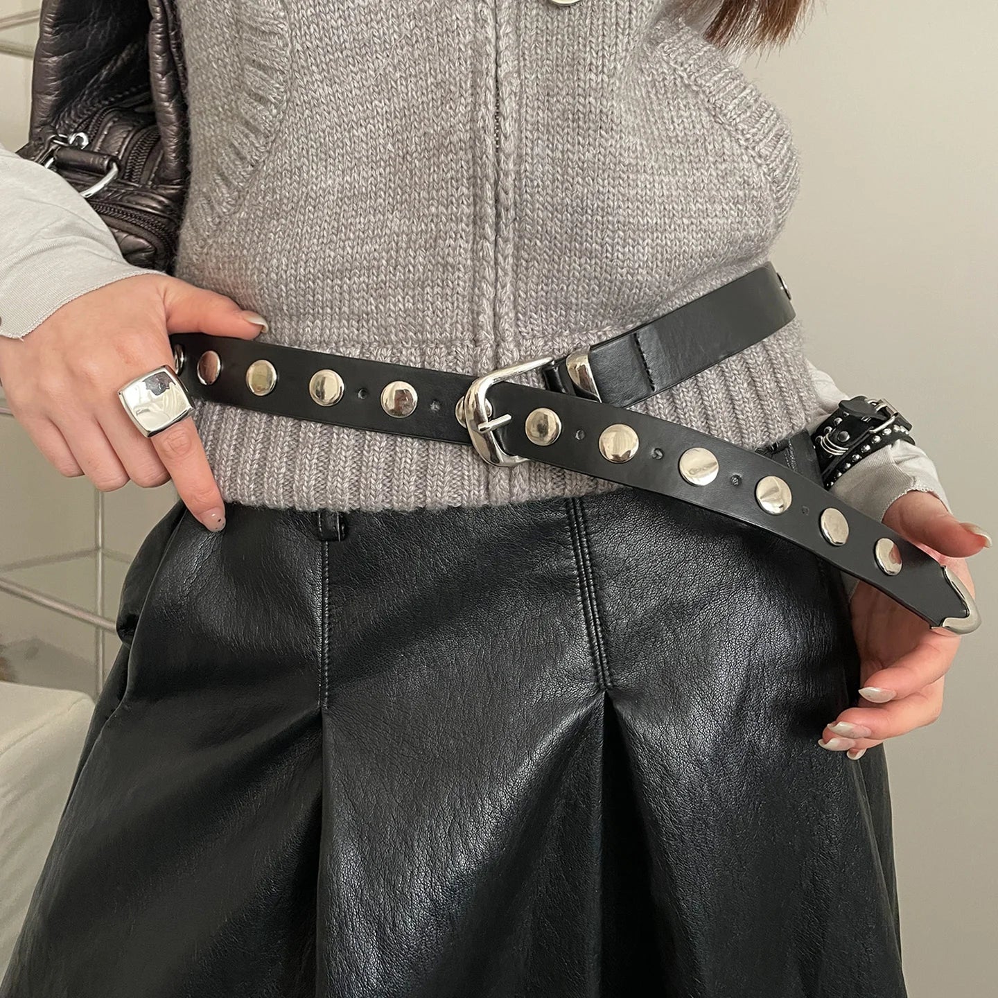 New Heavy-Duty Rivet Leather Belt Versatile Waist Belt With A Unique Accessory Belt For Women