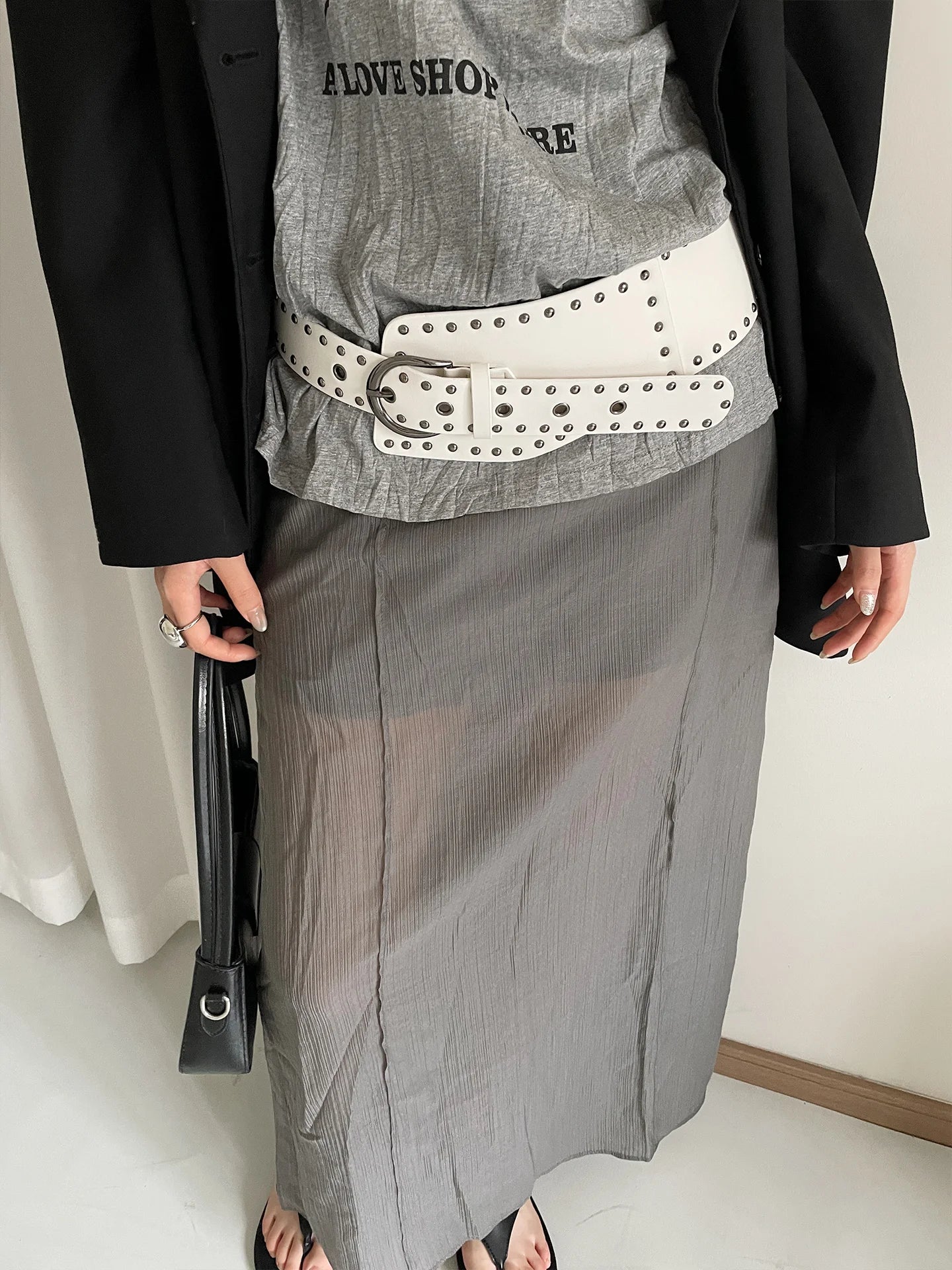Women's Y2K Style Irregular Rivet Wide Belt Design For A Unique And Versatile Waist Cincher For Dresses