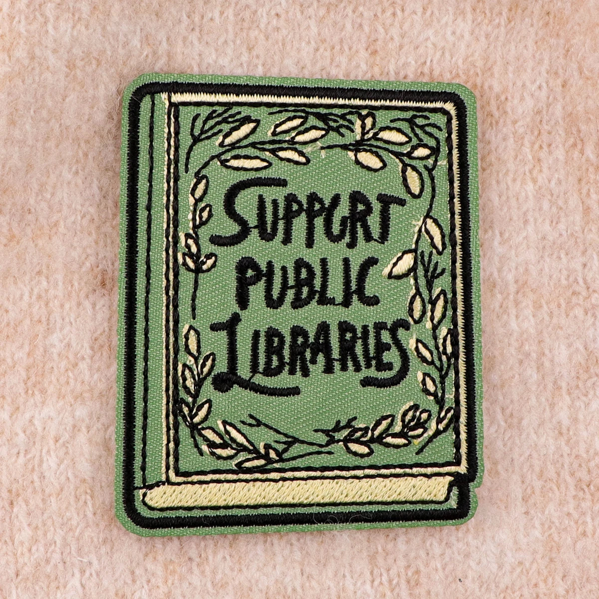 Book Lover Patches On Clothes Reading Enthusiast Iron on Embroidered Patches For Clothing DIY Stripes Applique Accessory