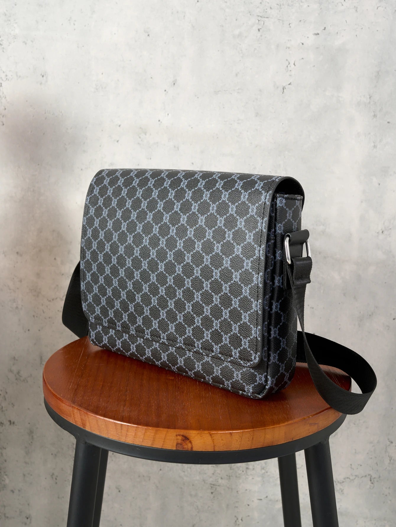 Simple Casual Flap Crossbody Bag Business Work Commuter Portable Shoulder Bag