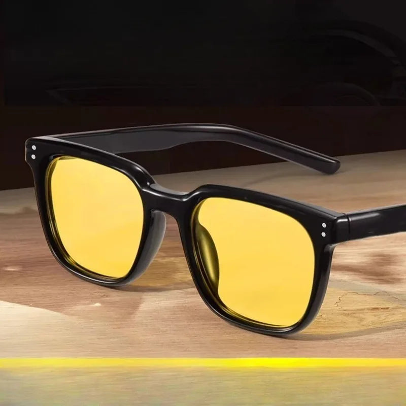 Night Vision Driving Glasses Anti Glare and Blue Light Blocking Suitable for Night Driving Computer and Smartphone Use