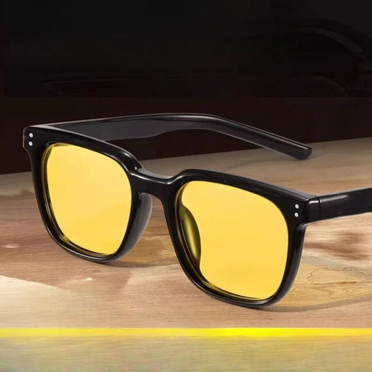 Night Vision Driving Glasses Anti Glare and Blue Light Blocking Suitable for Night Driving Computer and Smartphone Use