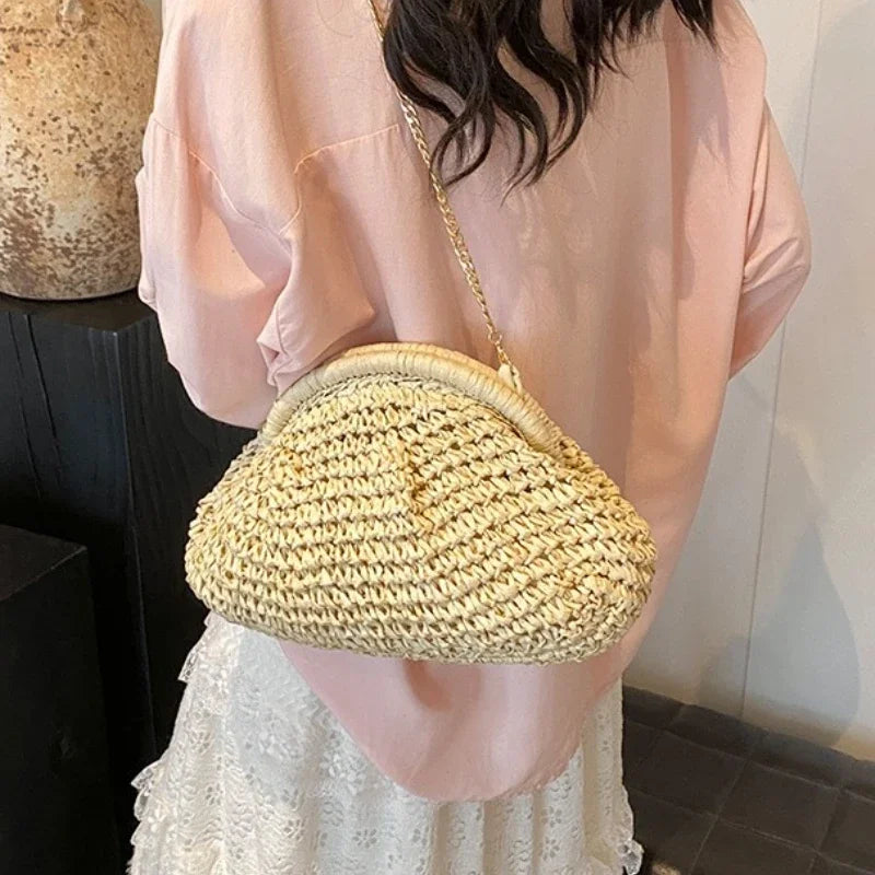 2026 Summer New Straw Weaving Crossbody Bag Fashionable and Casual Shell Bag Women's Shoulder Bag with Excellent Texture